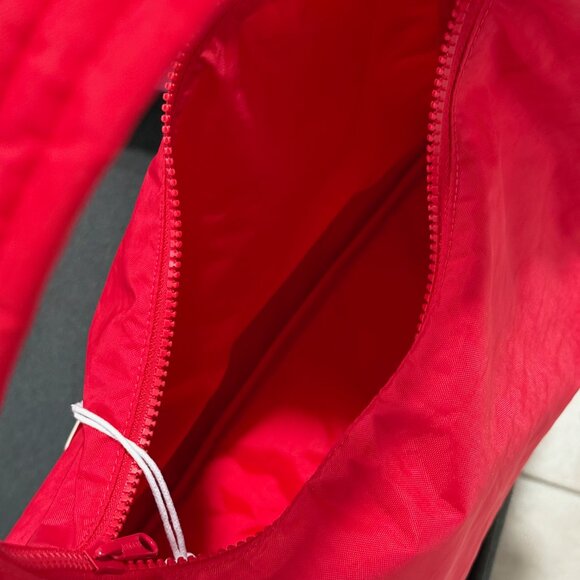 NWT Baggu Nylon Shoulder Bag - Candy Apple - Picture 2 of 3